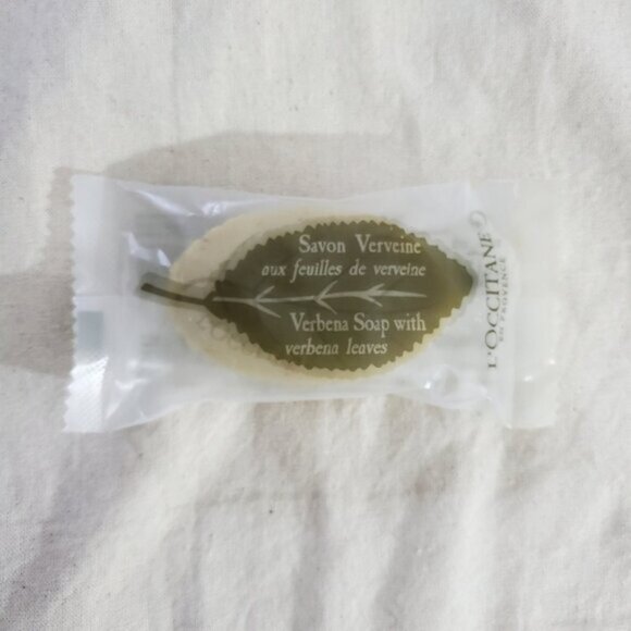 L'Occitane en Provence Mini Sample Pack Self Care Kit - Picture 7 of 10